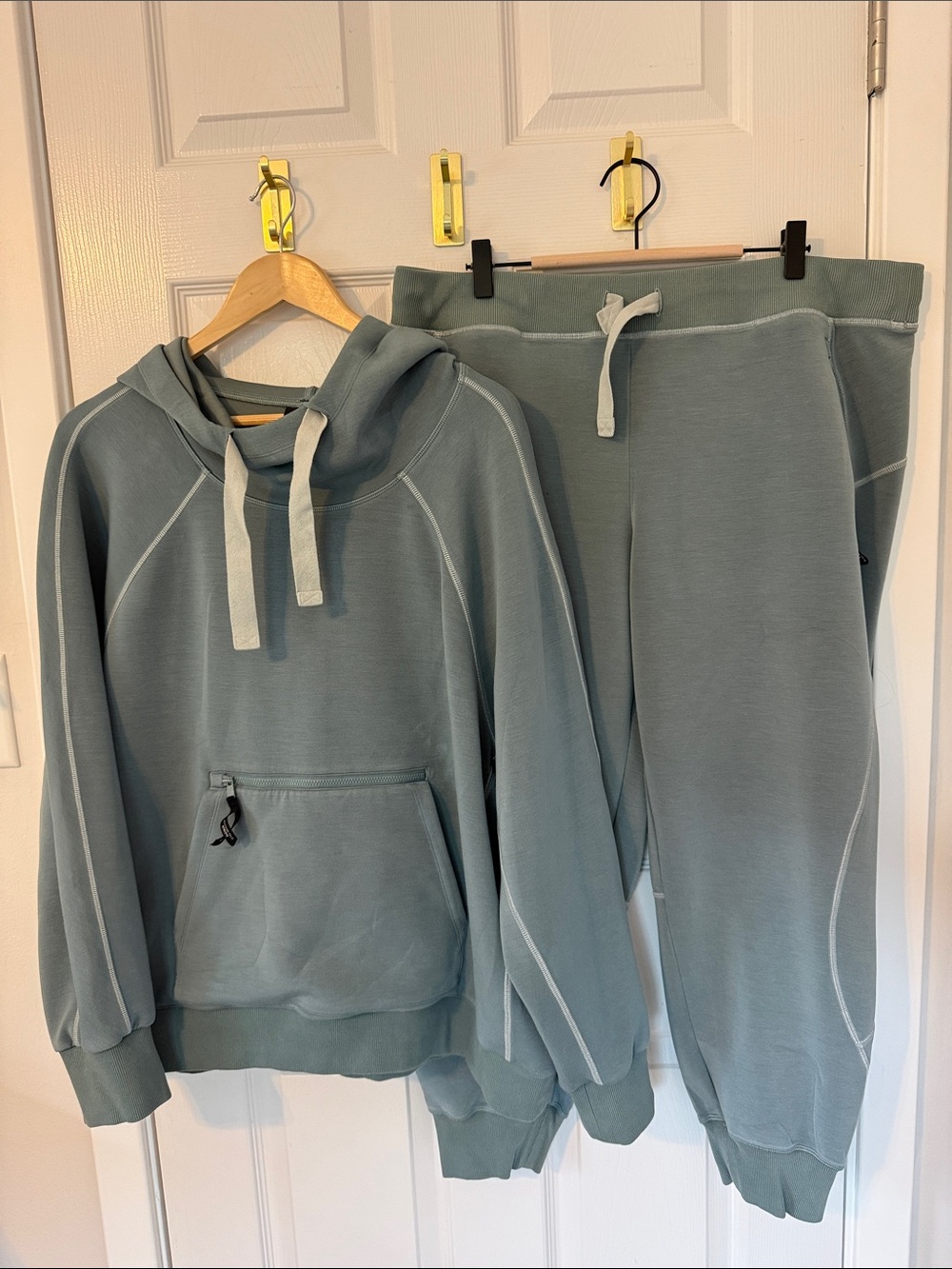 Athleta Blue Green Hooded sweat Set - Hoodie & Joggers Allyson Felix